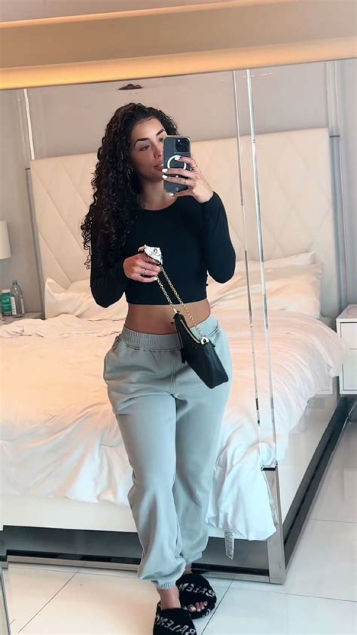 🦄 thaliamatoss__ Thalia Matos TikTok