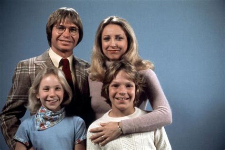 576265_422684407755388_1029002122_n.jpg (960&times;642) John denver family