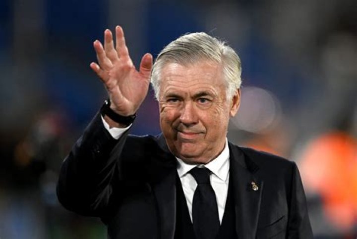 Carlo Ancelotti bient&ocirc;t mari&eacute; L'excoach du PSG va &eacute;pouser sa belle