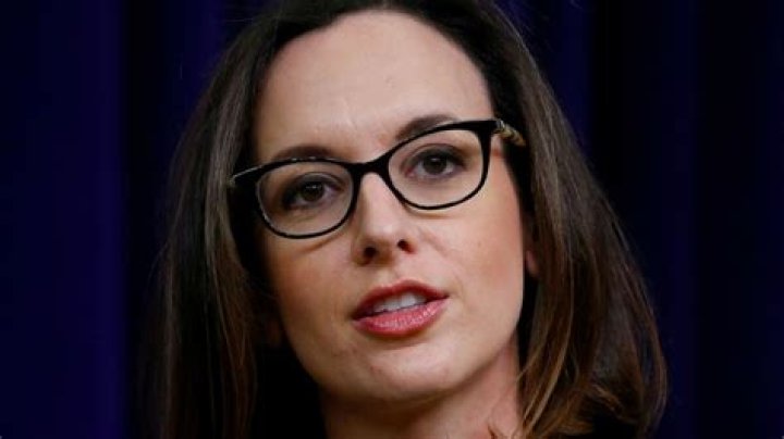 Cnn Defends Hiring Former Gop Operative Sarah Isgur As Political Editor