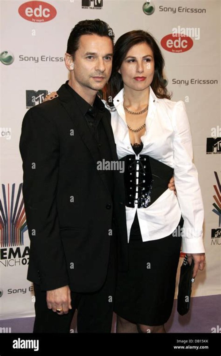 / Dave Gahan Wife Hering
