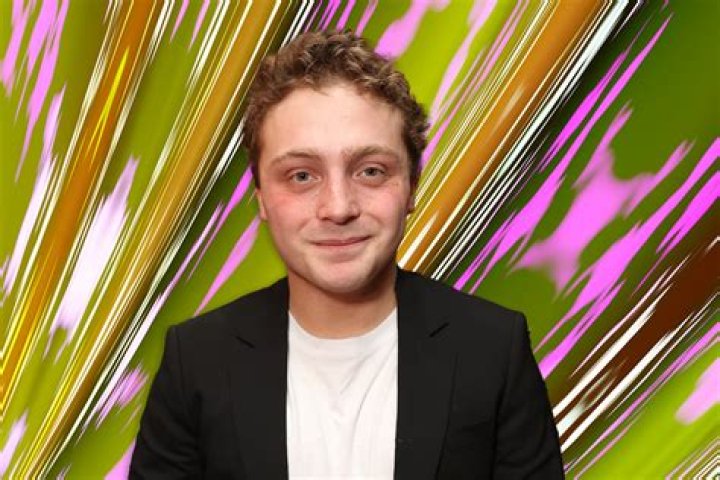 Get to Know Jake Shane Parents, Age, And Career