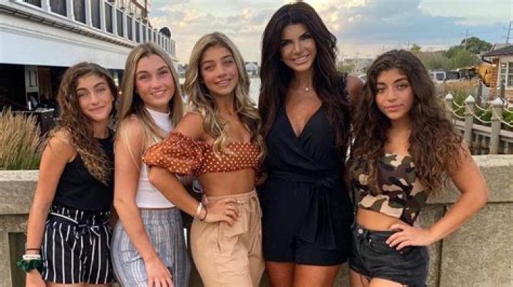 How many daughters does Teresa Giudice have? The US Sun
