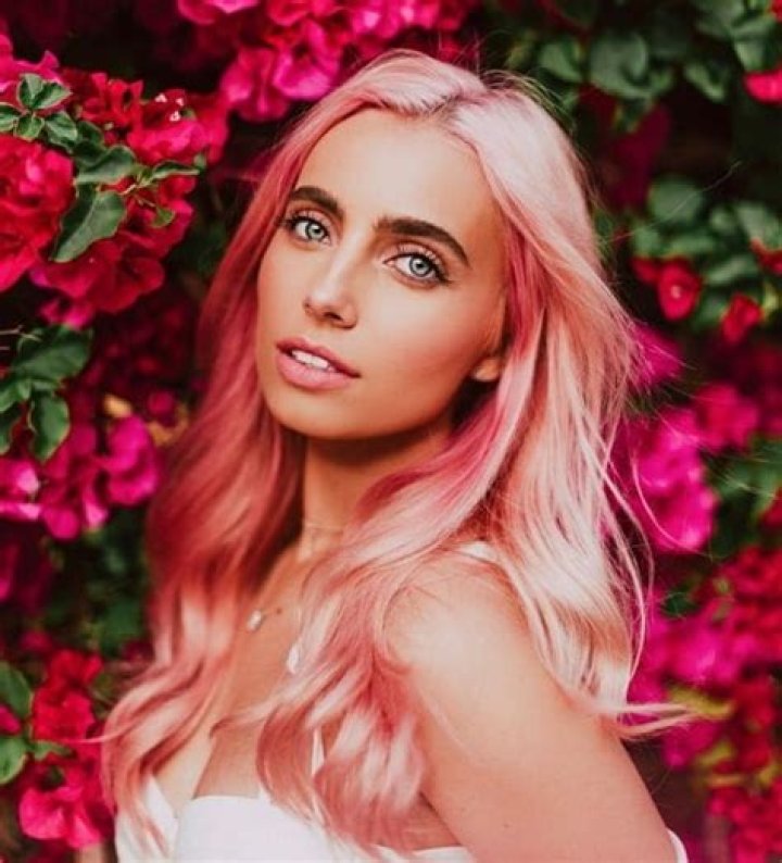 How old is Lexi Hensler? Age, biography, family, boyfriend, net worth