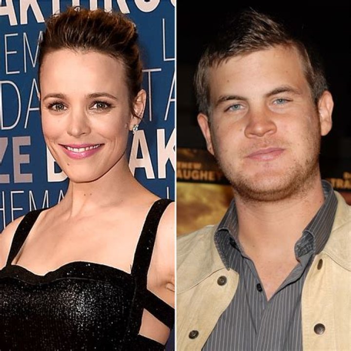 Jamie Linden & Rachel McAdams Engaged & Ready To Start A Family