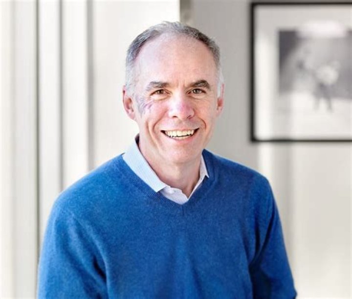 Liam Donohue axialHealthcare