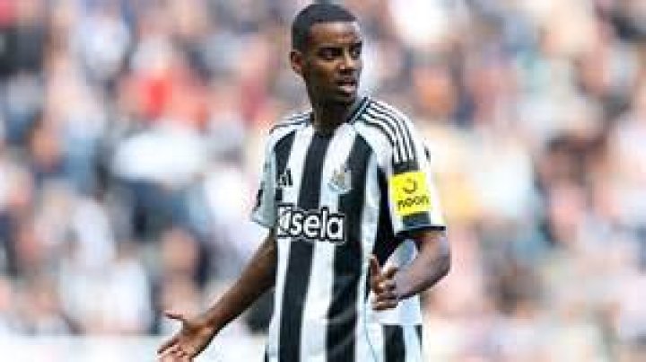 Newcastle blow with Alexander Isak out until Christmas as Eddie Howe
