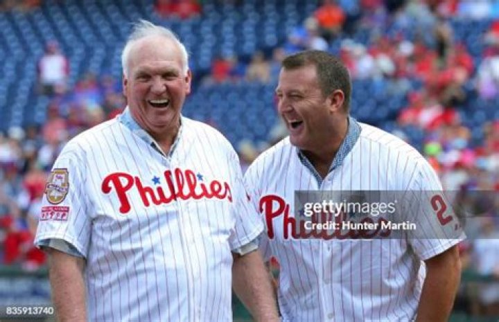 Phillies hire former manager Charlie Manuel as hitting coach