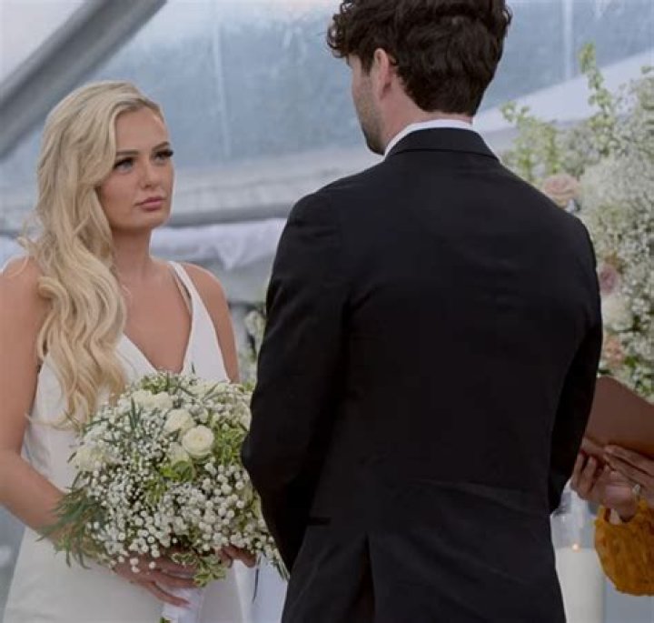 So, Micah Totally Hinted At Her Love Is Blind Wedding Drama On IG Last