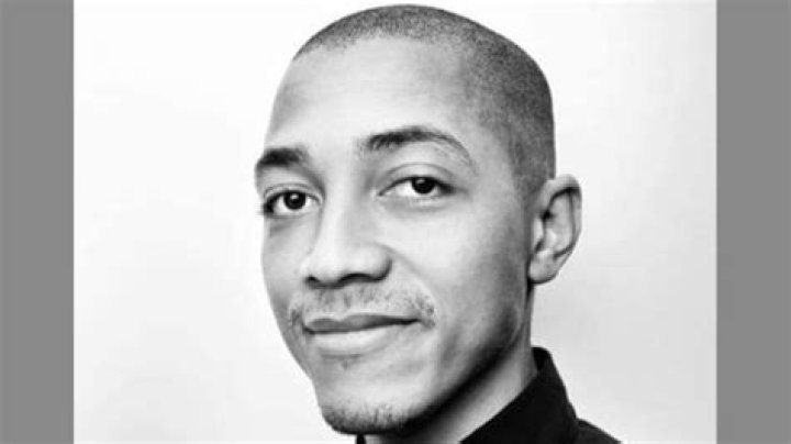 Terrence Woods &Eta; &mu;&upsilon;&sigma;&tau;&eta;&rho;&iota;ώ&delta;&eta;&sigmaf; &epsilon;&xi;&alpha;&phi;ά&nu;&iota;&sigma;&eta; &epsilon;&nu;ό&sigmaf; &tau;&eta;&lambda;&epsilon;&omicron;&pi;&tau;&iota;&kappa;&omicron;ύ &pi;&alpha;&rho;&alpha;&gamma;&omega;&gamma;&omicron;ύ