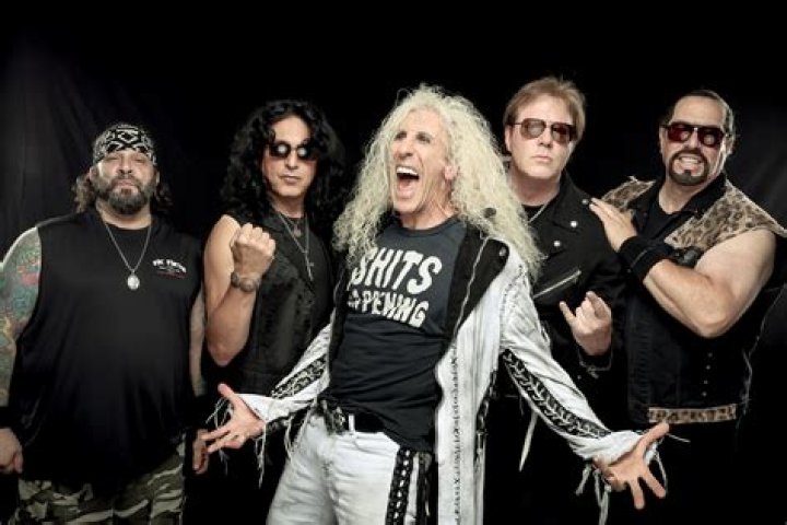 Twisted Sister's Dee Snider Blasts AntiMaskers for Terrorizing Target