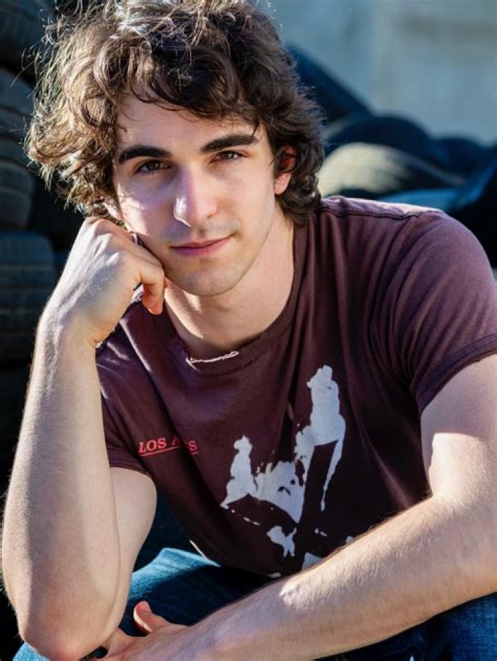 Who is Zachary Gordon's Girlfriend? Know about his Relationship Rumors