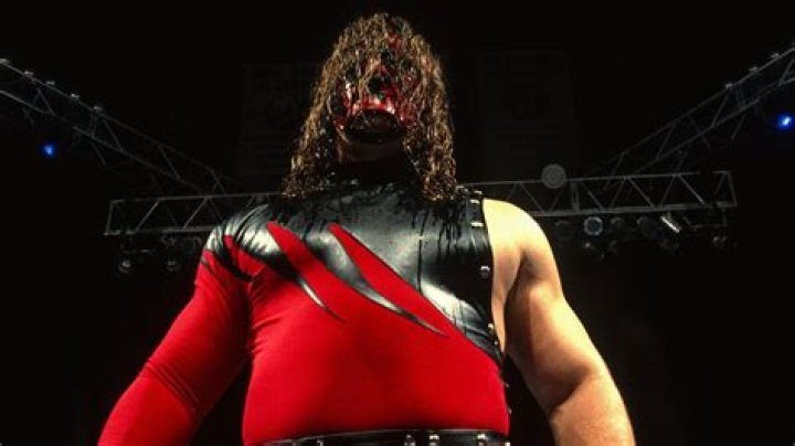 WWE Hall of Famer Kane, aka Glenn Jacobs, Slammed for Cheering Roe