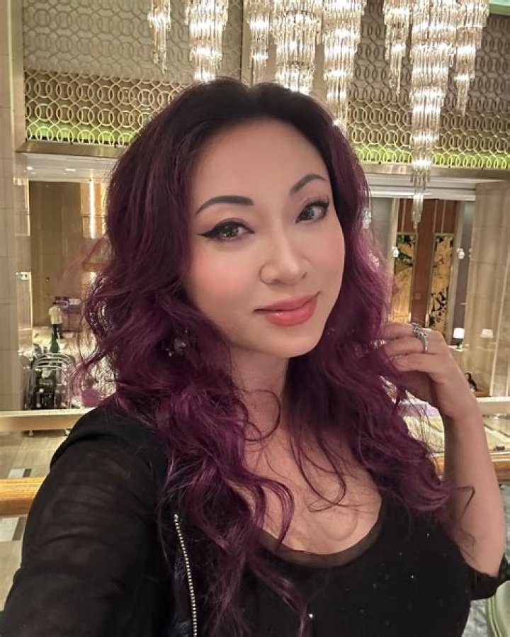 Yaya han r/YayaHan